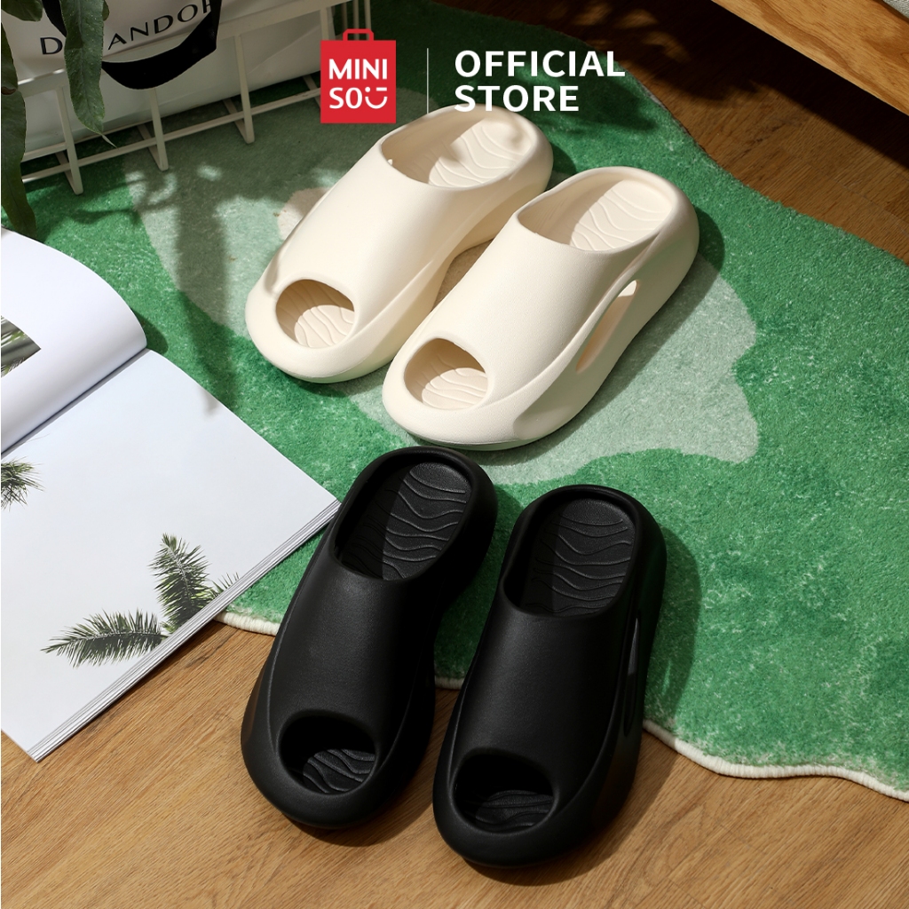 MINISO Sandal Pria Fashion Sport Slippers Sendal Wanita dan Pria EVA 【Produk Cacat】