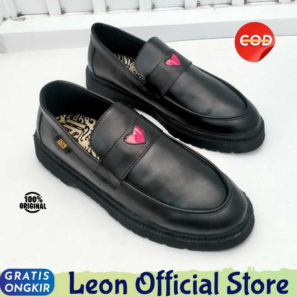 Leon Lovers Sepatu Docmart Lovers Slip On Formal Pria Kulit PU Pantofel Loafers Hitam Kerja Kantor L