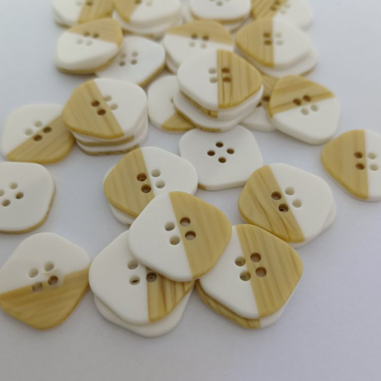 ➵➭✬ Kancing mutiara kotak putih emas/hitam emas diameter 15 mm 1gross mutiara gamis kotak