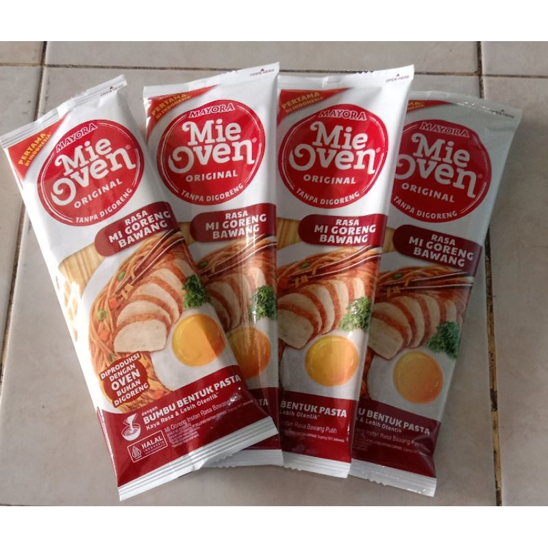 

mie oven rasa mi goreng bawang (isi 4 pcs)