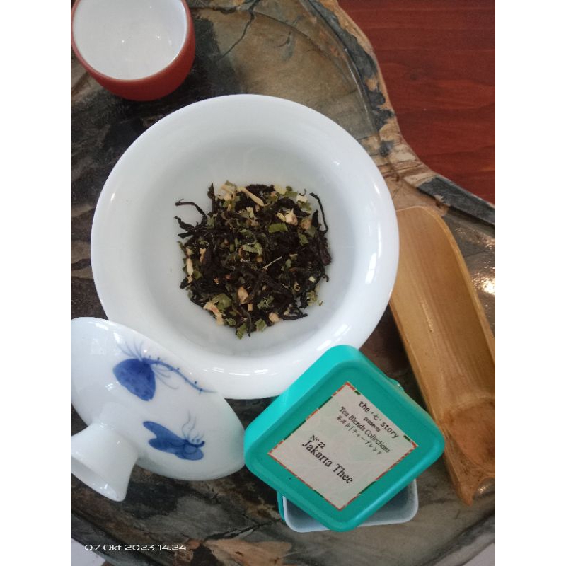 

jakarta thea no.22 tea blend kami campuran dari teh hijau mix flowers