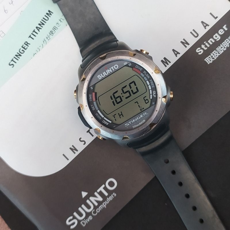 SUUNTO STINGER TITANIUM 64100041 DIVE COMPUTER FINLAND