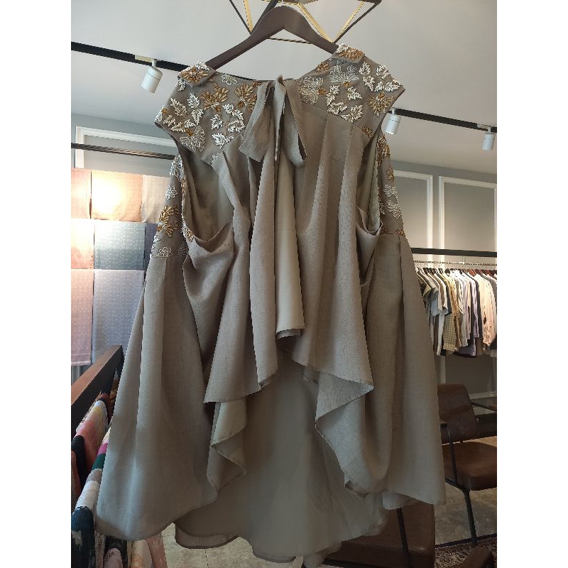 KAMIIDEA|| Noona Outer Taupe M