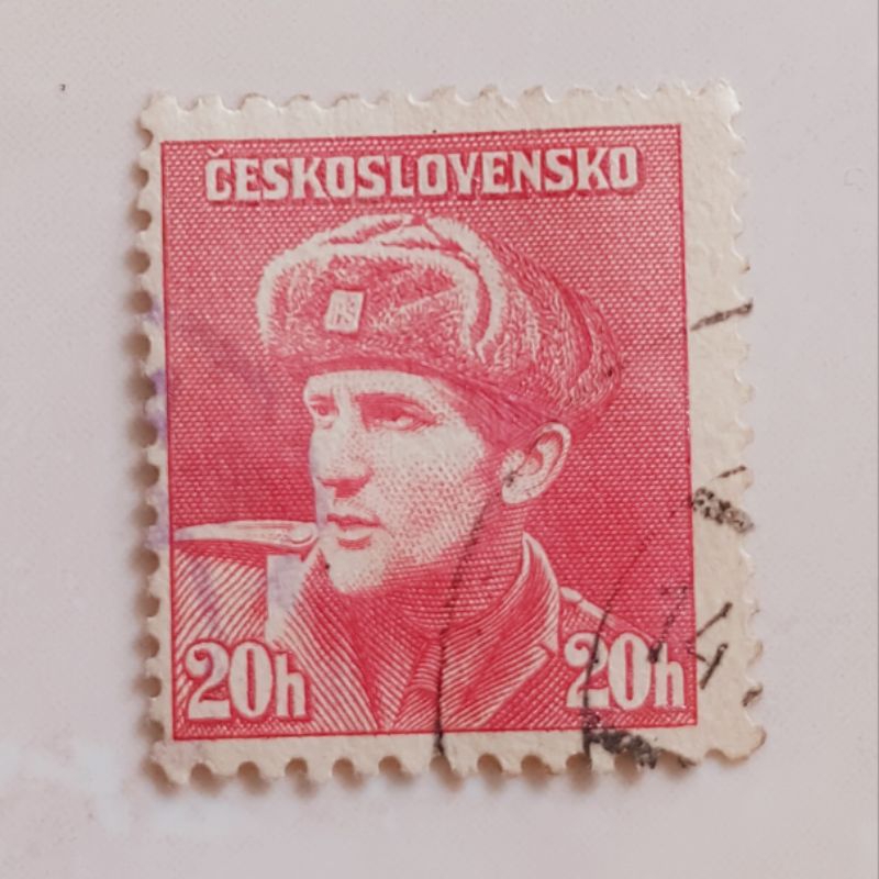 

(AD) Perangko Cekoslowakia 1945 London Issue - Captain Otakat Jaroš (1912-1943) 20h Used