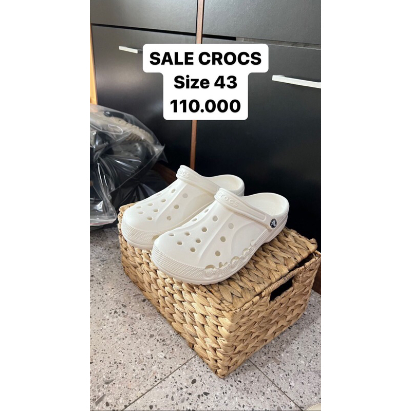 SALE CROCS SIZE 43