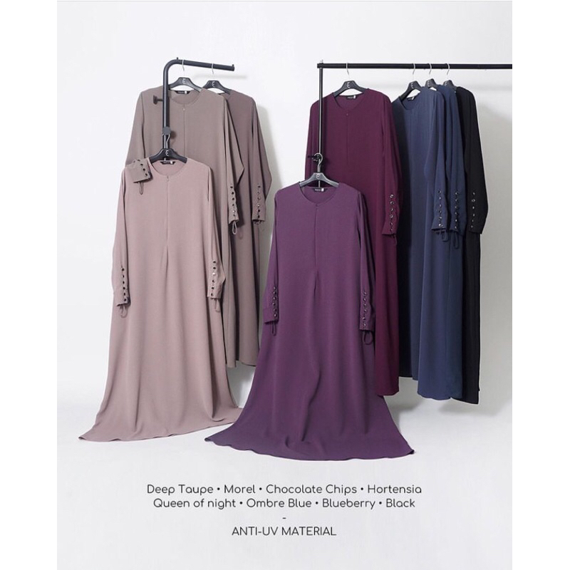 Saila Dress by aljenna Warna Queen of Night Size M | Ombre Blue Size M