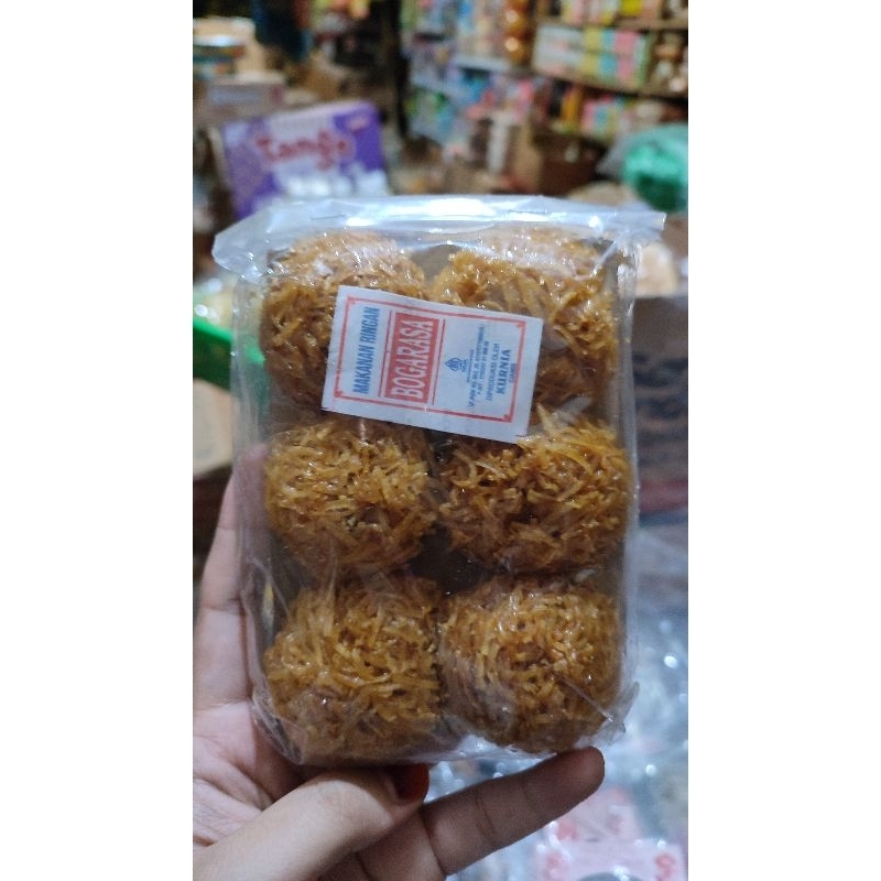 

KREMES UBI 1 PAK ISI 6 PCS / JAJANAN JADUL / KUE BASAH