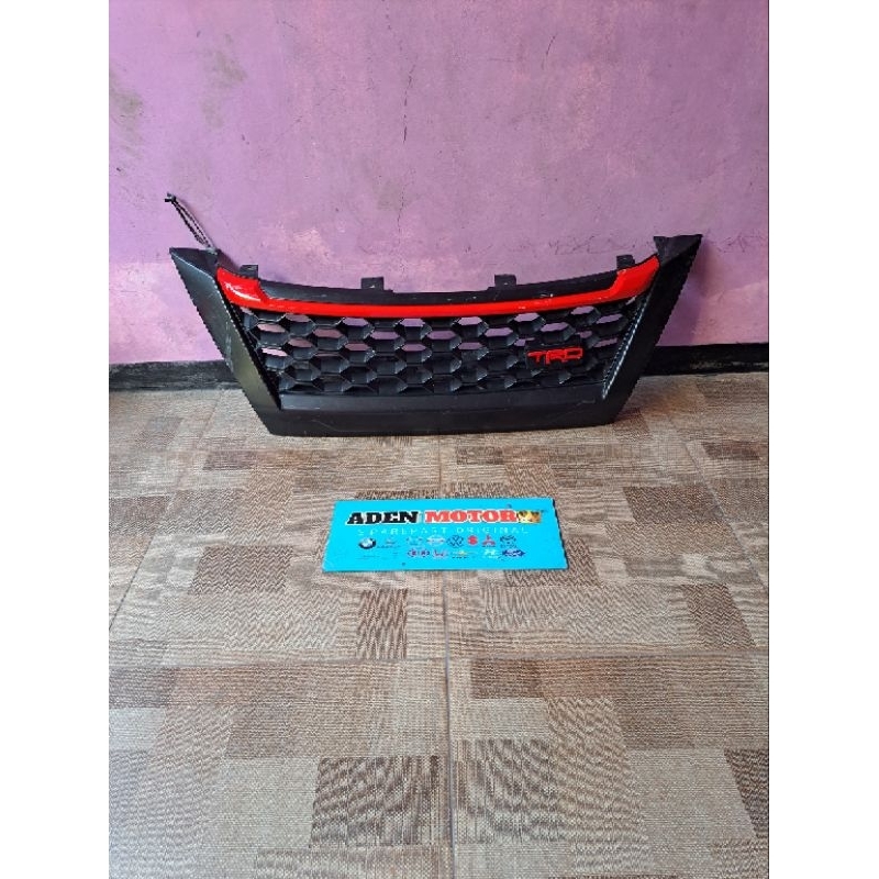 Gril grill grile Toyota Fortuner vrz TRD 2016 2017 2018 2019