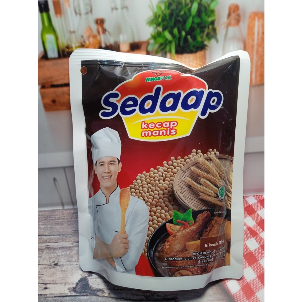 

Sedap Kecap manis Refill 210ml / Sedap Tanggung / Kecap Tanggung