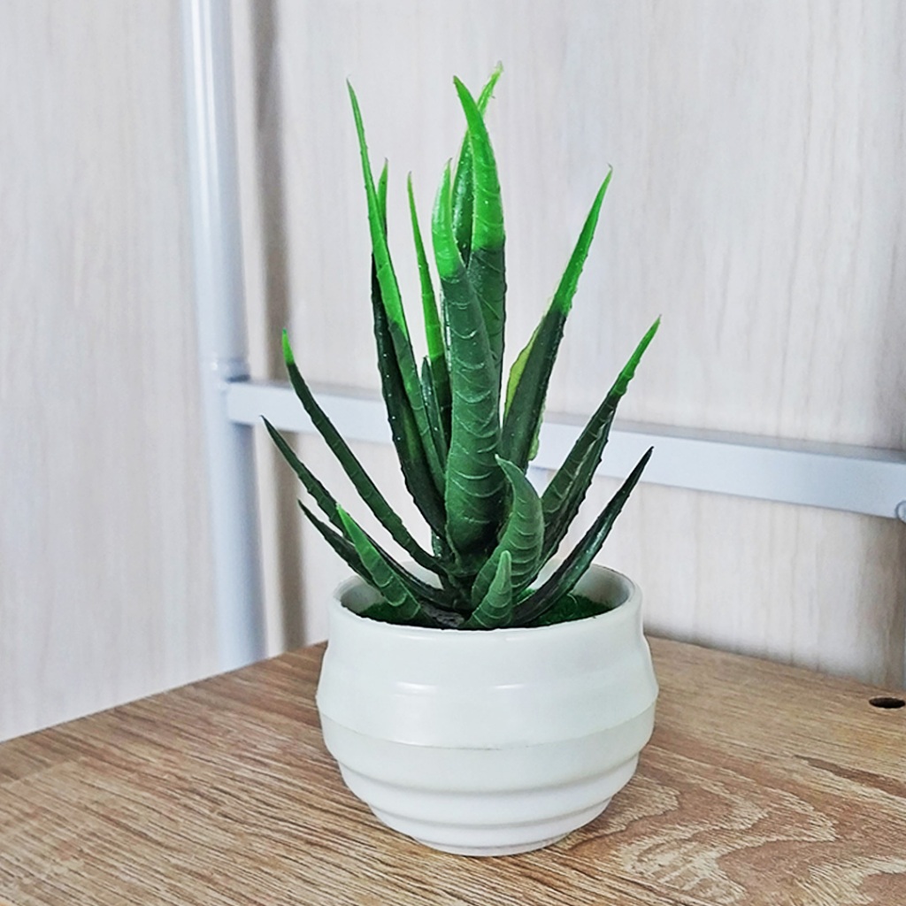 BESTPROMO TANAMAN HIAS PLASTIK POT BUNGA DAUN LIDAH BUAYA MINI ARTIFICIAL IMPORT ORNAMEN DEKORASI