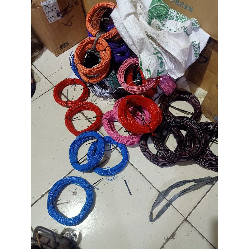 kabel 0.3serabut untukmobil/motor