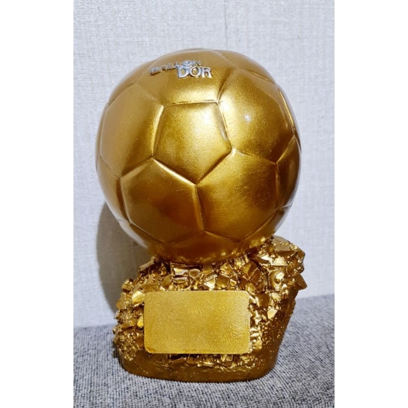 piala bola. balondor. besar. 24cm.