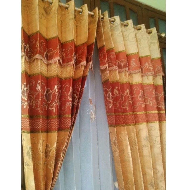 gorden prada poni tempel/gorden jodha/gorden jodha poni tempel