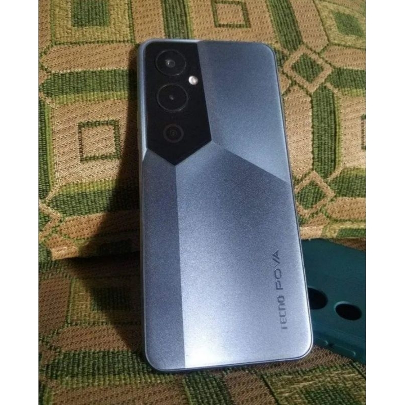 TECNO POVA 4 PRO RAM 8+5/826 Hp only LAYAR AMOLED MASIH