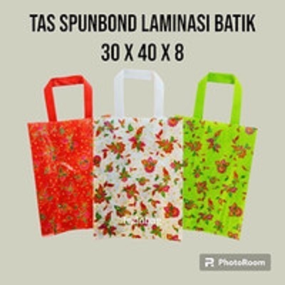 

Tas Spunbond Laminasi motif Batik uk 30 x 40 cm / Tas kain HLS laminating Per lusin