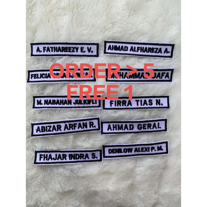 

Papan Nama Dada Name Tag Bordir