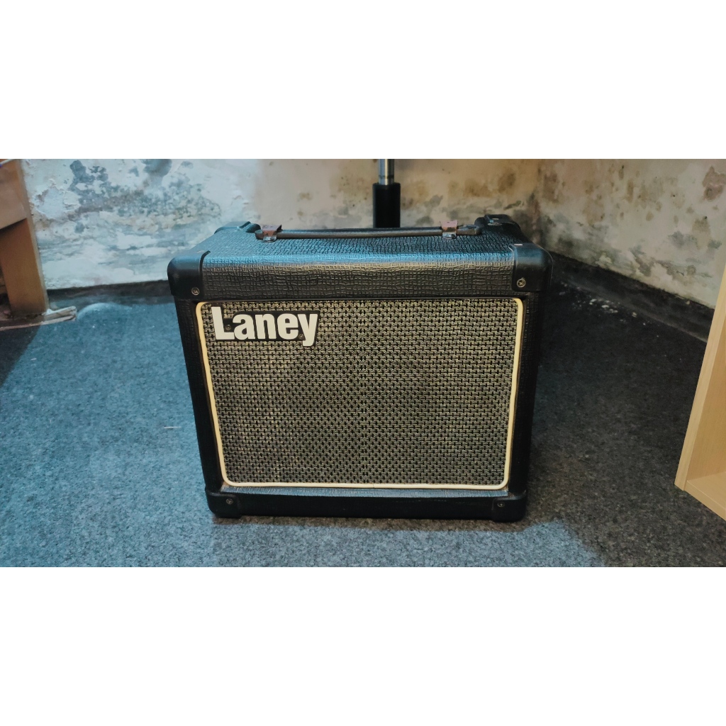 Gitar Amplifier Laney LG12