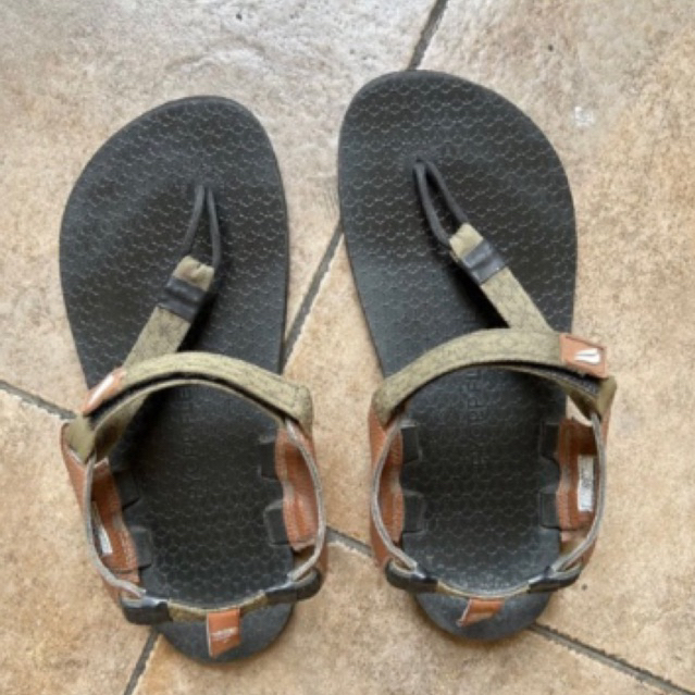 tapak barefoot flip flops (sandal pyopp fledge) size 38 preloved