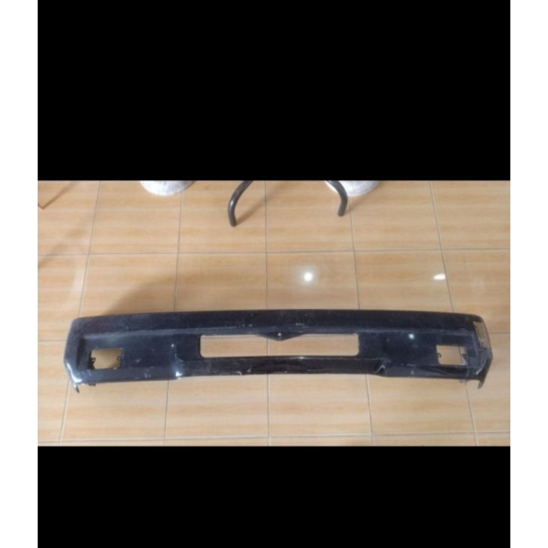 Bemper depan L300 original