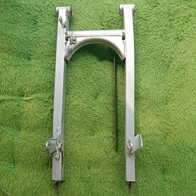 Swing arm sasis lengan ayun Jupiter z1/Jupiter z new robot/ Original copotan
