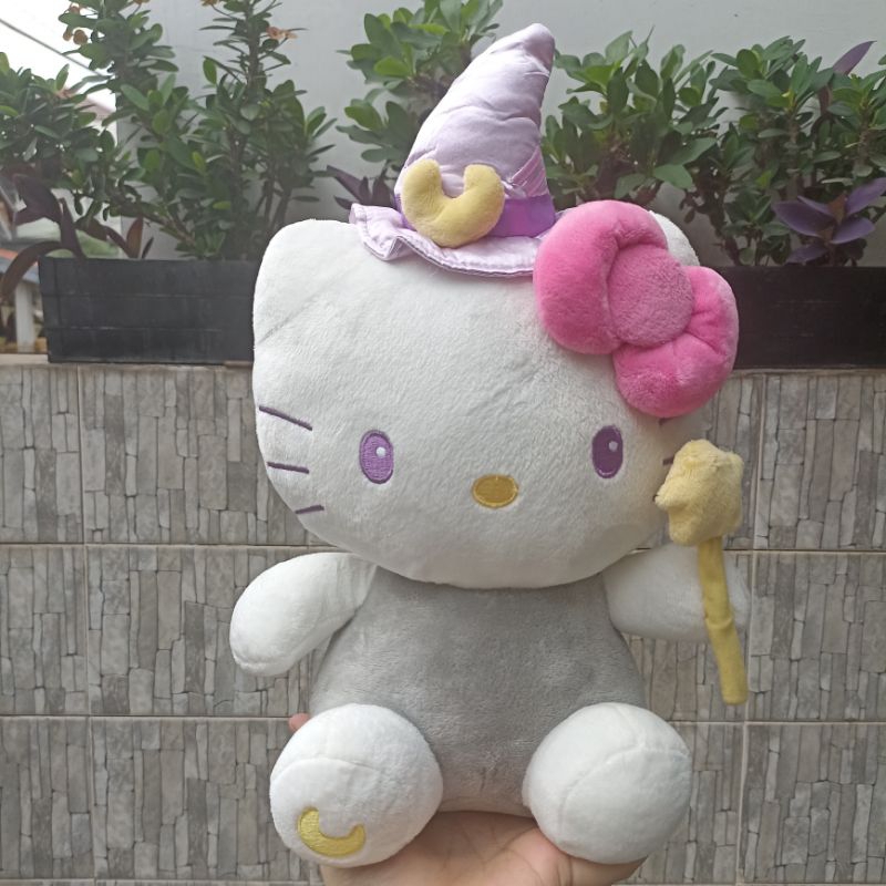 Boneka Hello Kitty Kostum Sanrio