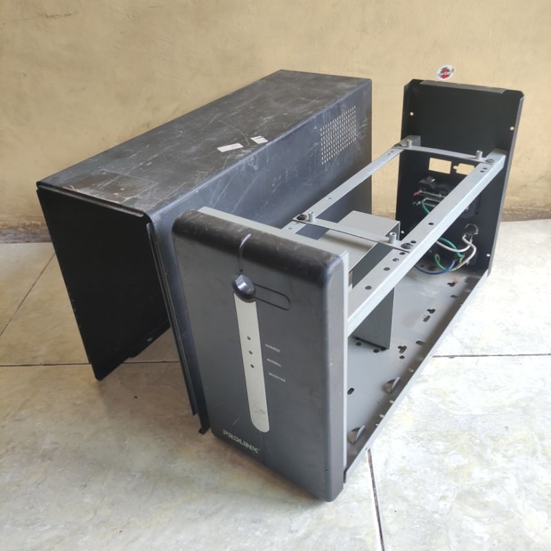 KESING UPS PLAT BESI EX UPS PROLINK PRO1200S