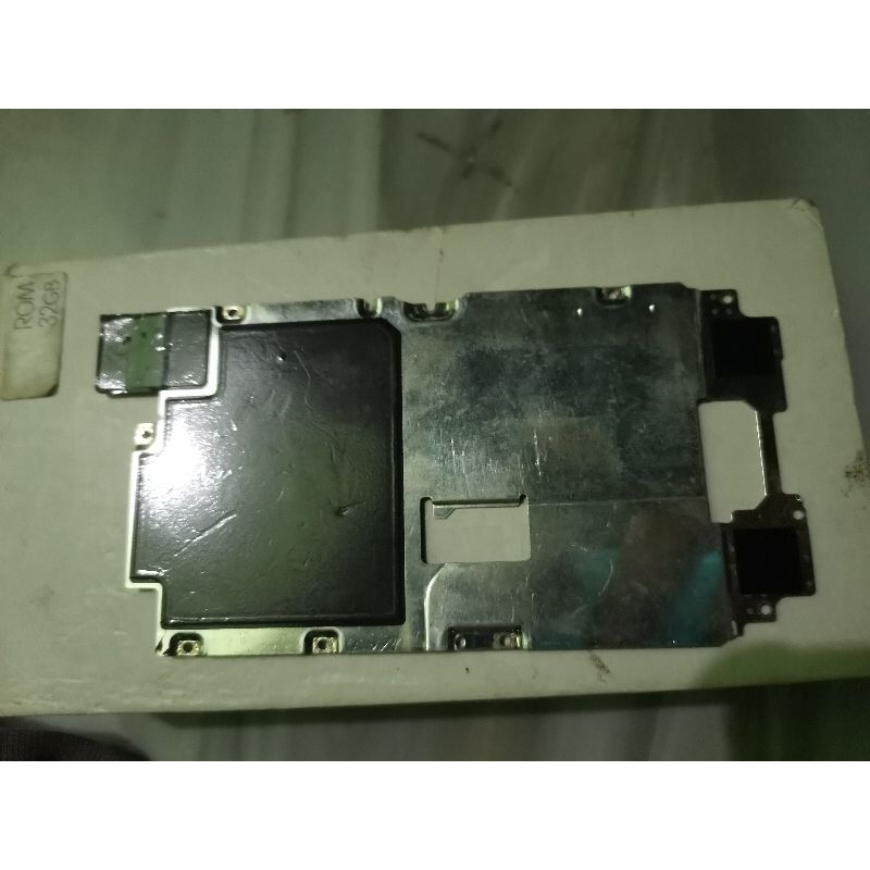 tutup baterai sony Xz1 compact