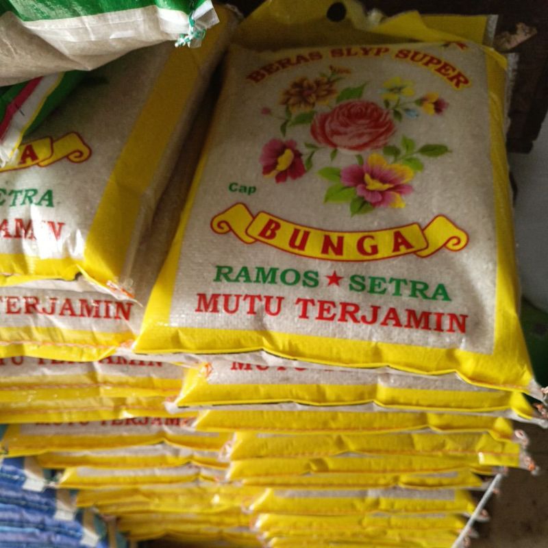 

Beras 5 kg Cap Bunga Pulen Sedang