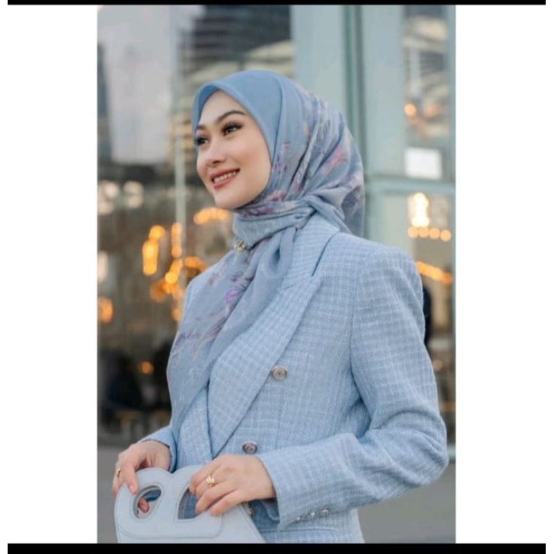 BUTTONSCARVES  Black Bean-Jubilation & Royal Guard-British 2