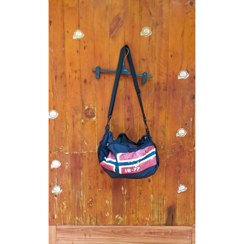 Tas  Olahraga Duffle Bag  Helly Hansen original second