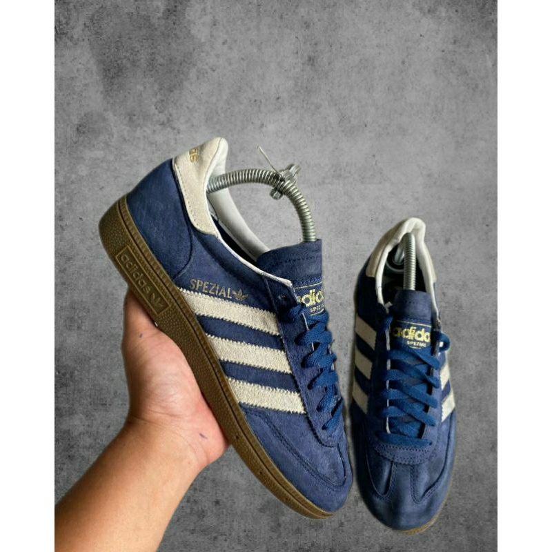 ADIDAS Mi SPEZIAL