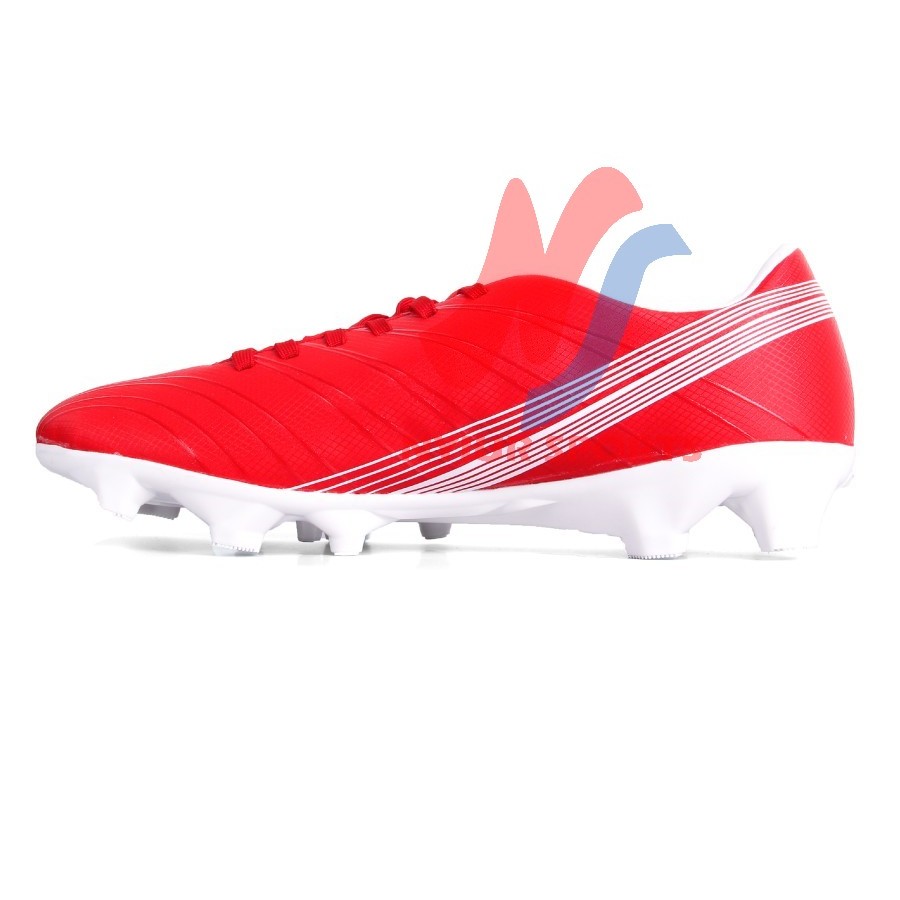 SEPATU BOLA LYCAN SOLARIZE