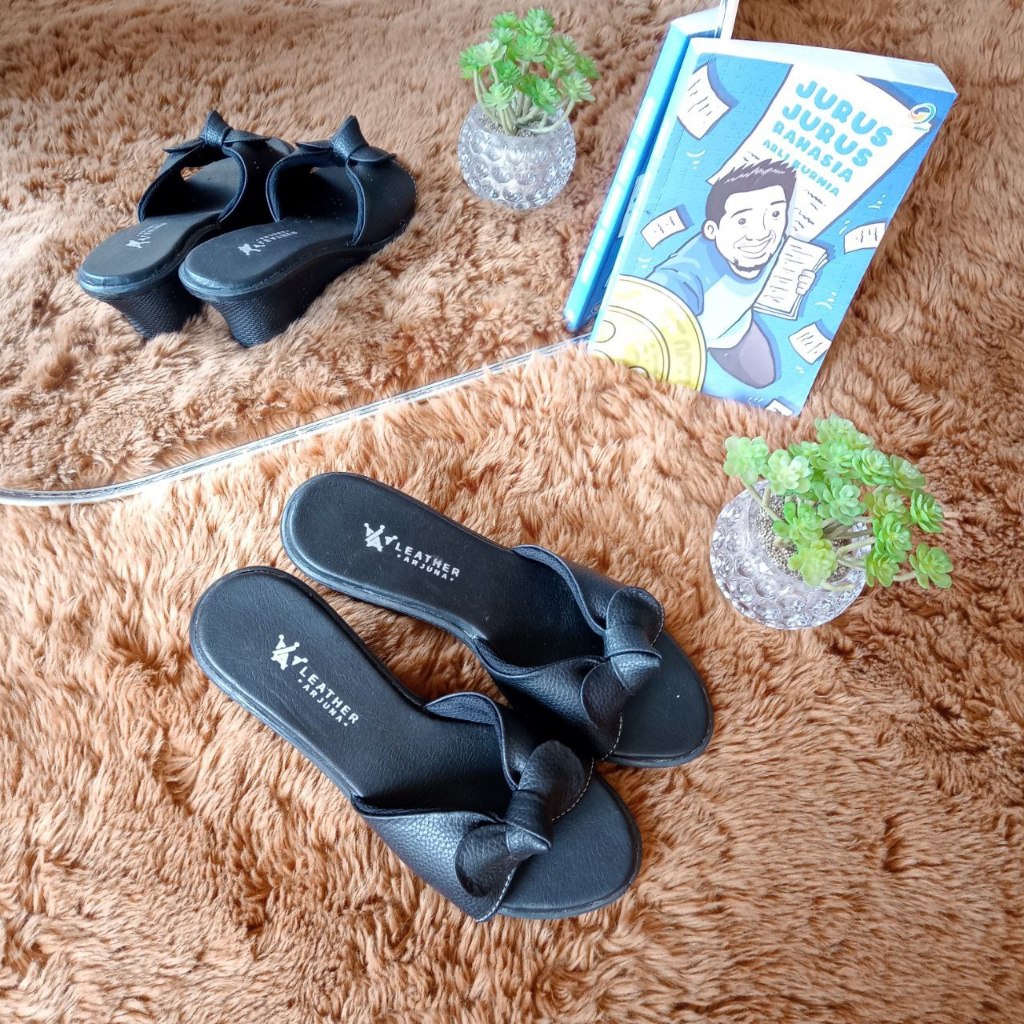 Sandal Wedges 5cm Wanita Kondangan Casual Kulit Asli Berkualitas Patiya