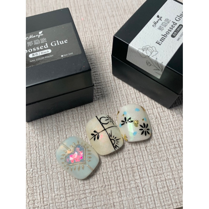 vtxbps- MONJA EMBOSSED GLUE EMBOSSED DESIGN NAIL GEL 5G