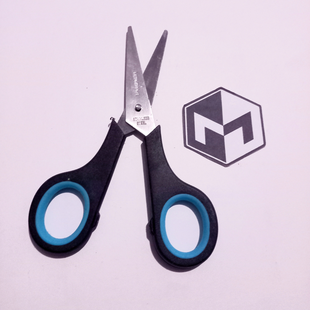 

(COD) GUNTING MONTANA KECIL STL-540