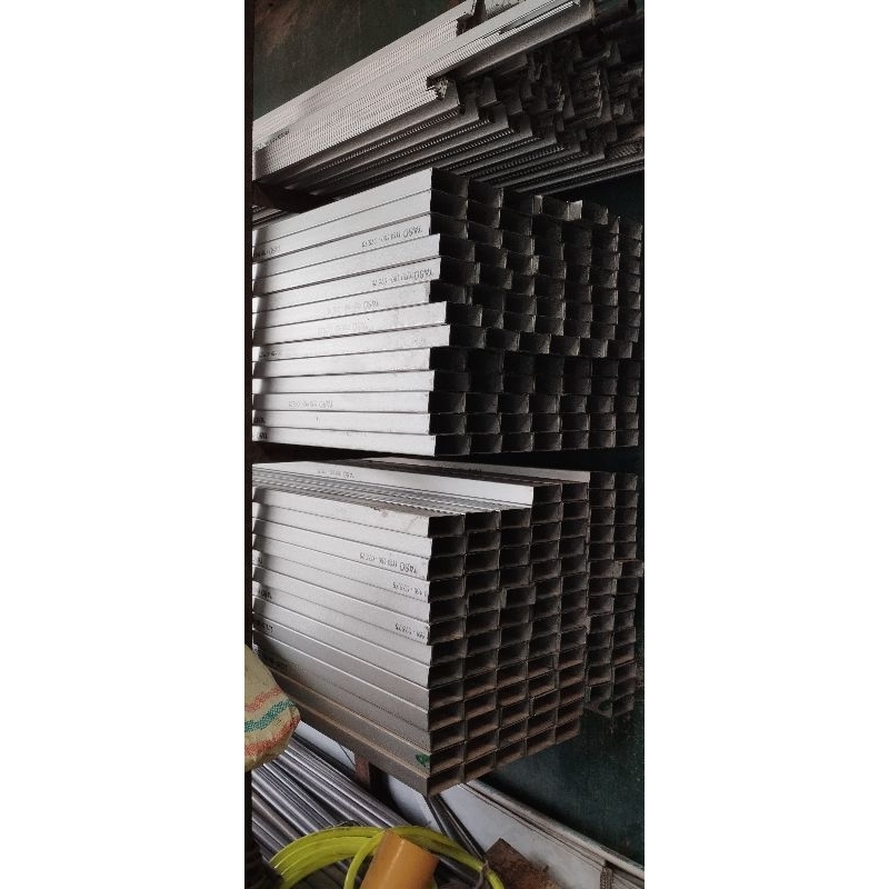 rangka baja taso 75x75 & Reng 32x45