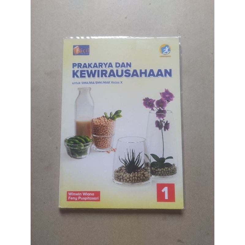 

Buku Prakarya dan Kewirausahaan SMA X