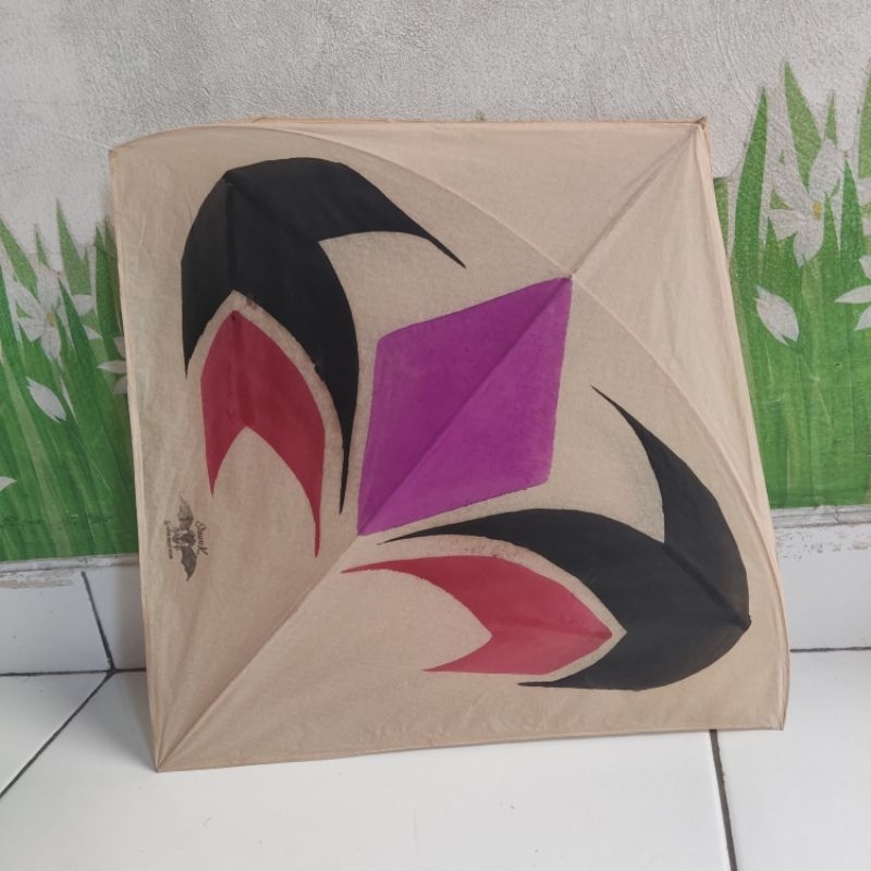 (paket 40pcs) Layangan SUPER SEOT PREDATOR size 54. Layangan Aduan