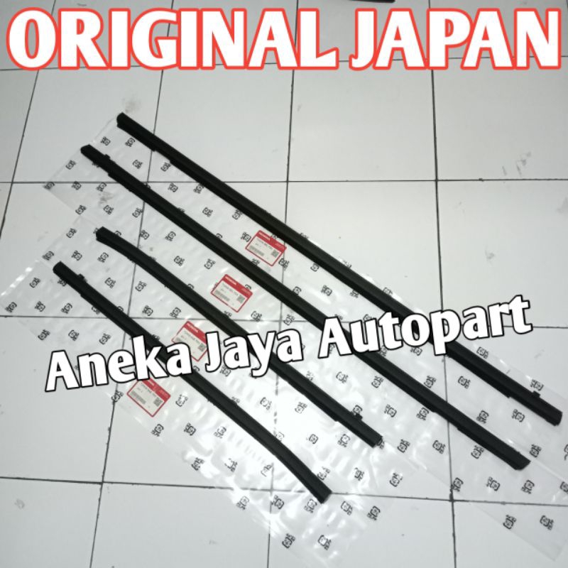 pelipit karet kaca luar Jazz GD3 2004-2007 original 1set 4pcs