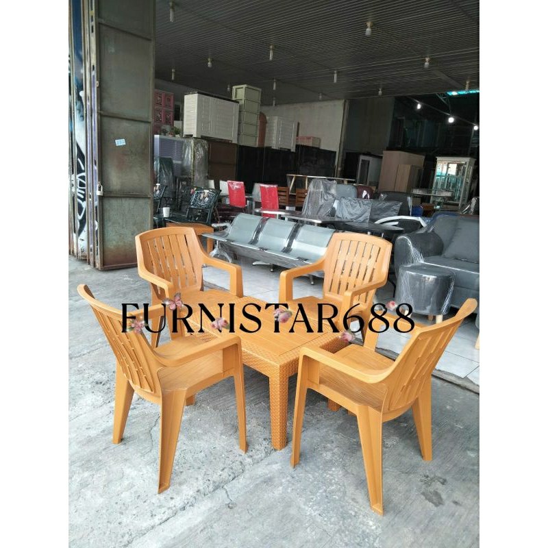 KURSI SET 4 KURSI PLASTIK TERAS OLYMPLAST KURSI TAMAN OL 507 + MEJA OSTR