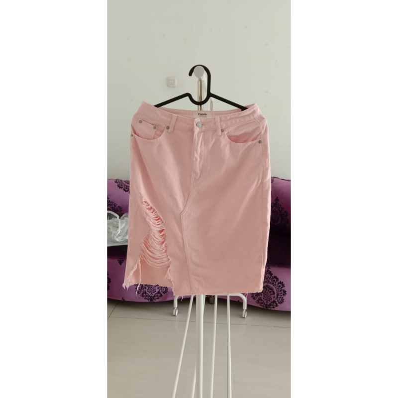 preloved pomelo skirt pink