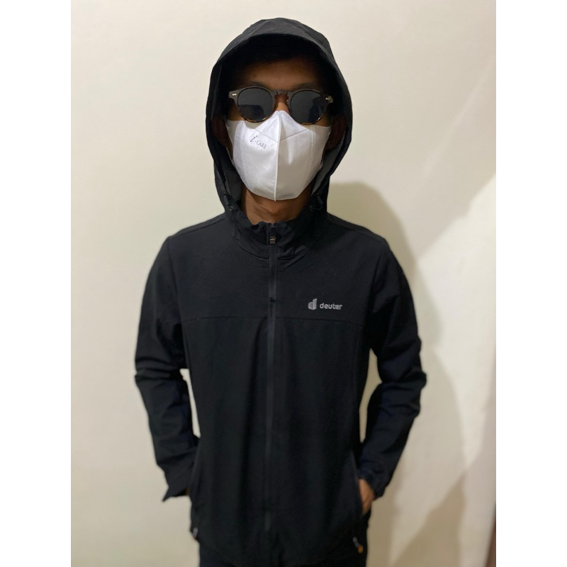 jaket outdoor deuter