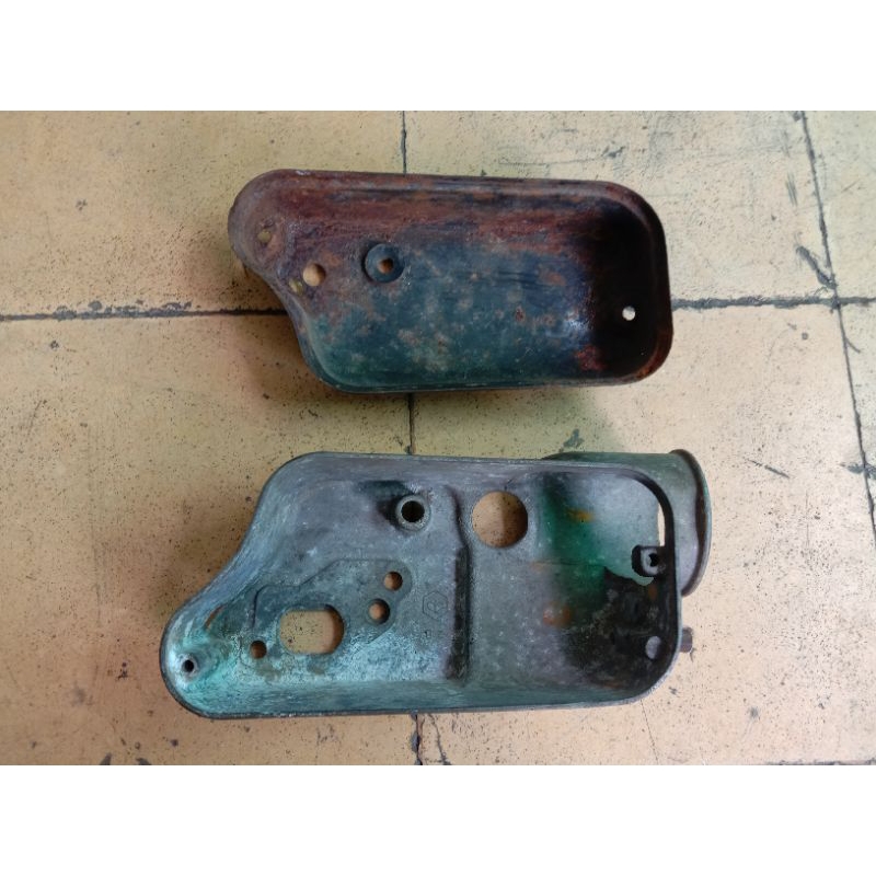 Mangkok Set Tutup Karburator Vespa VBB VBN Super Sprint Original