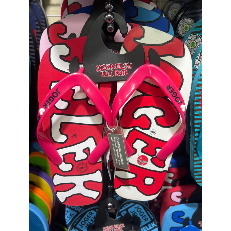 SANDAL JOGER BALI merah putih