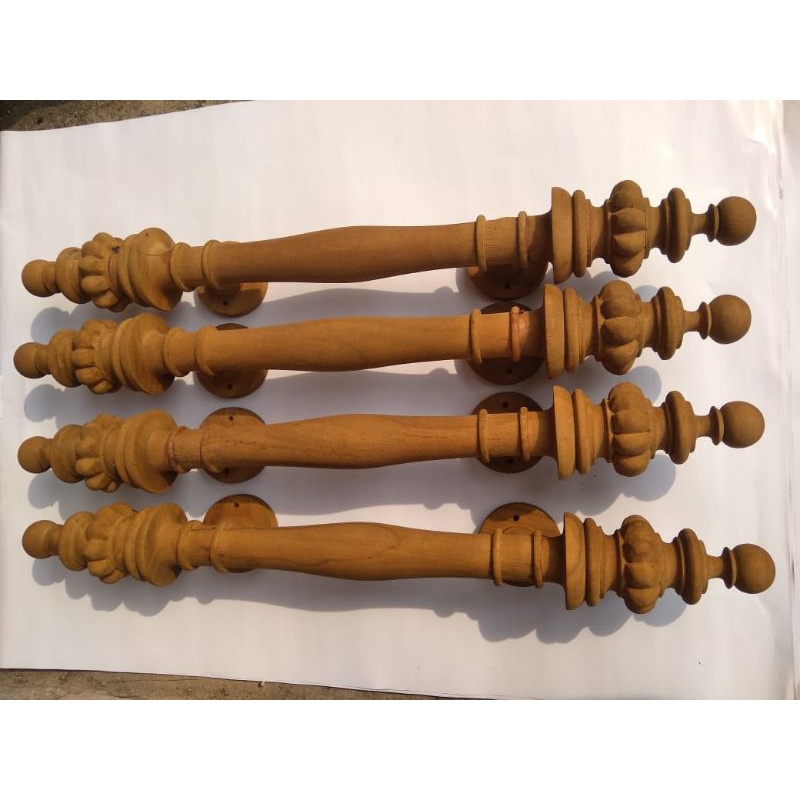Handle pintu kayu jati