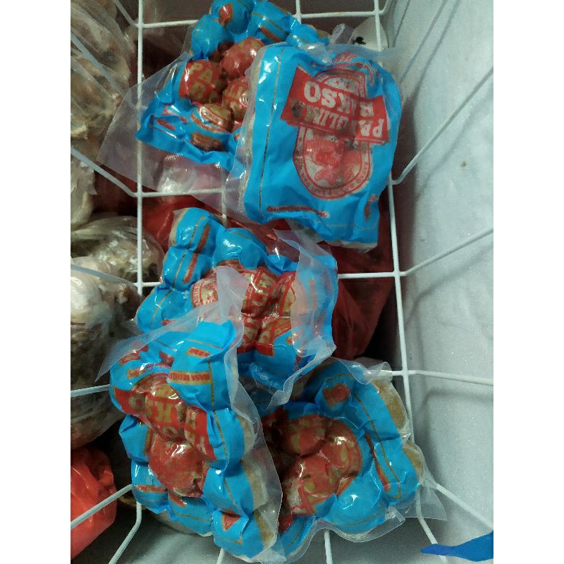 

Bakso Sapi mini Frozen [Isi 10] & Bumbu Bakso Homemade