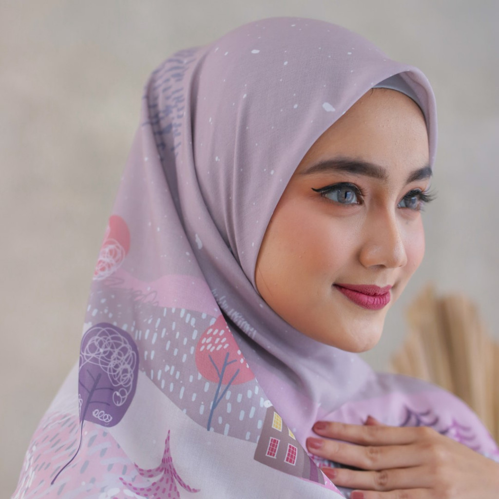 KERUDUNG SEGI EMPAT MOTIF SUBLIM DEEMA SERIES ORIGINAL FH SCARF