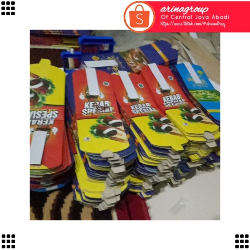 

100 LEMBAR KERTAS KEBAB TARIKAN UKURAN 24 × 9,2 CM HIGH QUALITY KARTON TEBAL PRODUK TERBARU | KOTAK KEBAB KEKINIAN | DUS KEBAB VIRAL TIKTOK | KEMASAN KEBAB MURAH | BOX KEBAB 100 PCS | BUNGKUS KEBAB TARIKAN | CENTRAL JAYA ABADI | ARINA SHIVA GROUP 7993