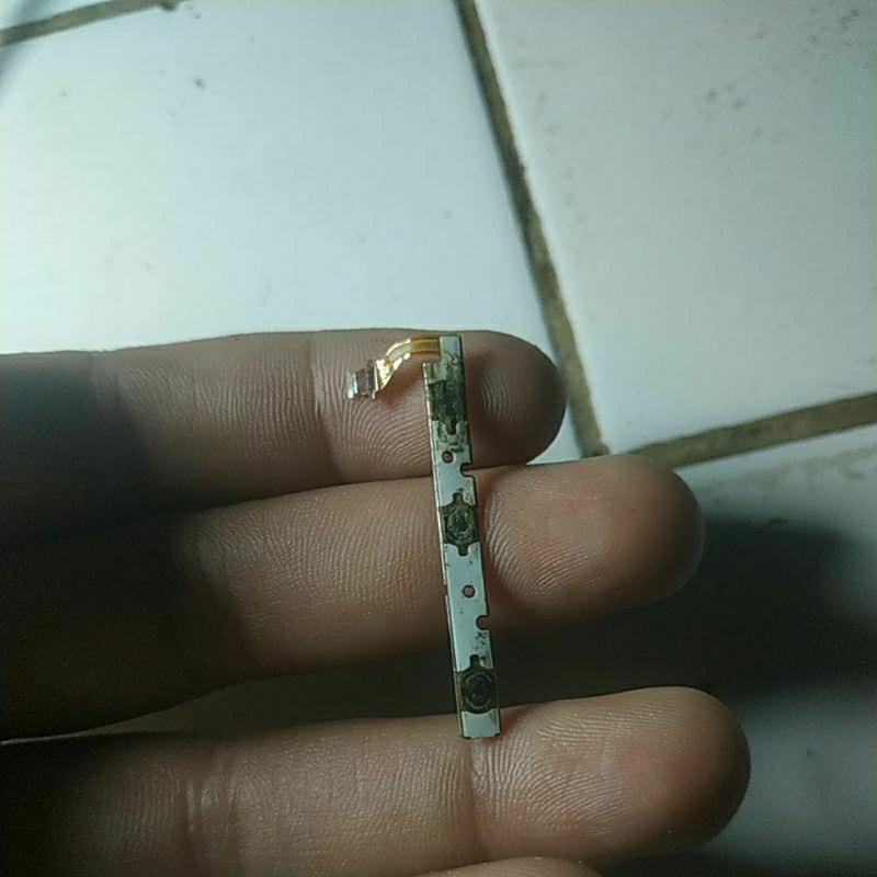 flexible on off bekas Huawei y6 scc u21