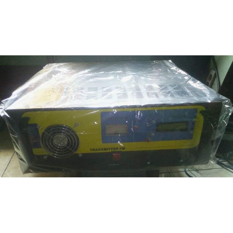 EXCITER FM PEMANCAR FM TRANSMITTER FM STEREO PLL LCD 500 WATT SOLIDSTATE FULL PROTECTION